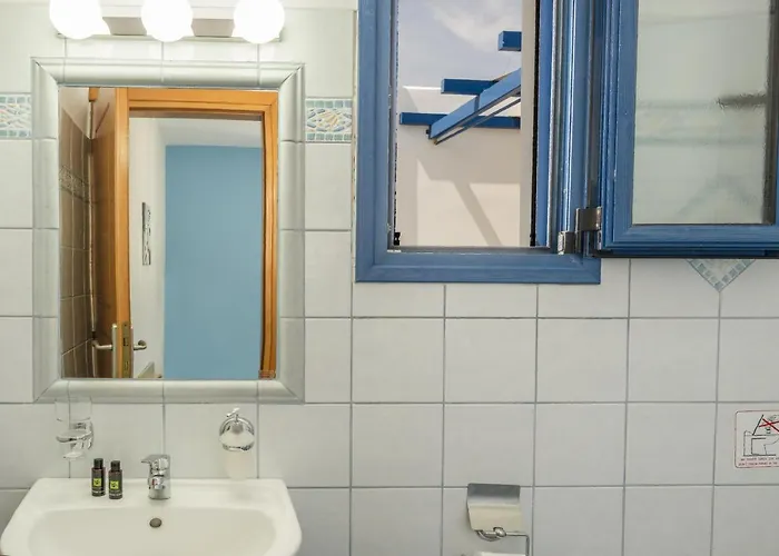 Ninemia Serifos 4 * Livadi (Serifos)